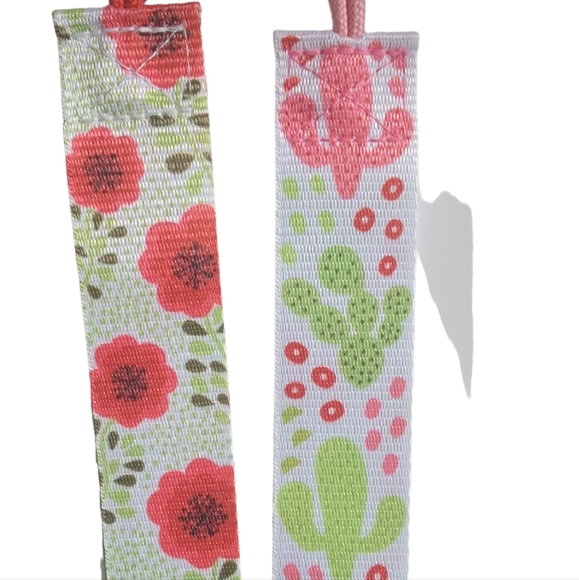 Ulubulu Pacifier Clips, 2 Pack - Picture 4 of 5